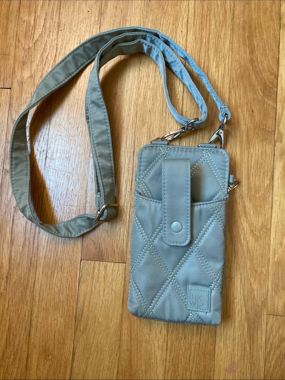 IHKWIP Sage Green Quilted Crossbody Phone Bag